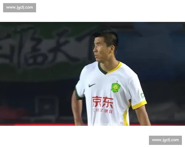 王刚生日夜誓言为侯森拼三分:国安铁血后卫点燃工体斗志 王刚生日夜誓言为侯森拼三分:国安铁血后卫点燃工体斗志