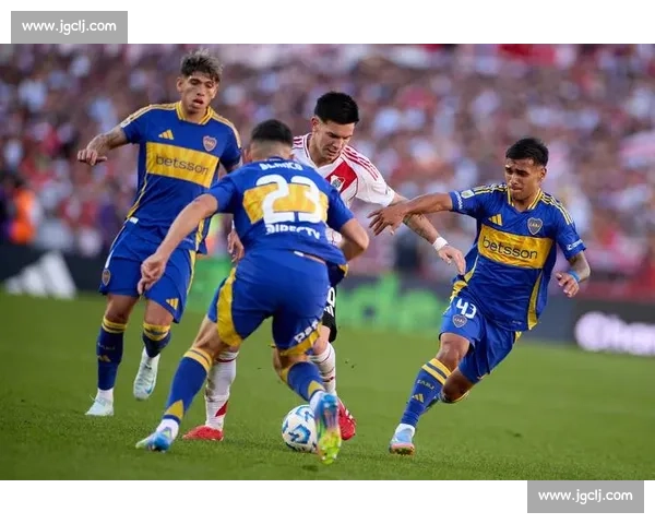 西蒙尼盛赞马斯坦托诺加盟皇马：职业生涯重大飞跃