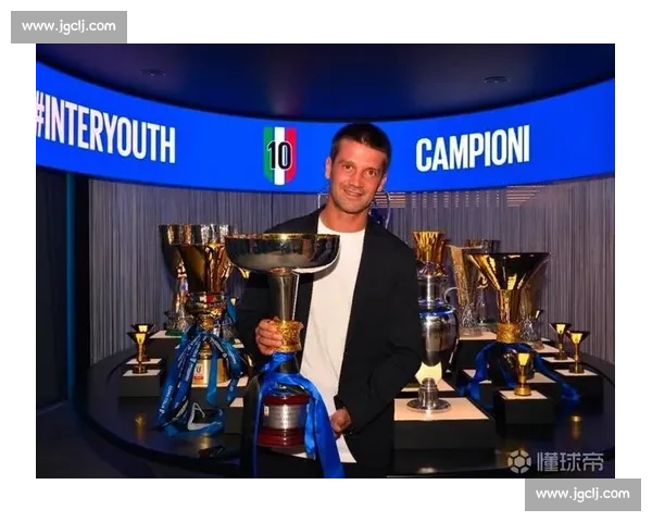 齐沃首秀显执教功底,帕尔马神锋加盟 + 新星身价暴涨创纪录 齐沃首秀显执教功底,帕尔马神锋加盟 + 新星身价暴涨创纪录