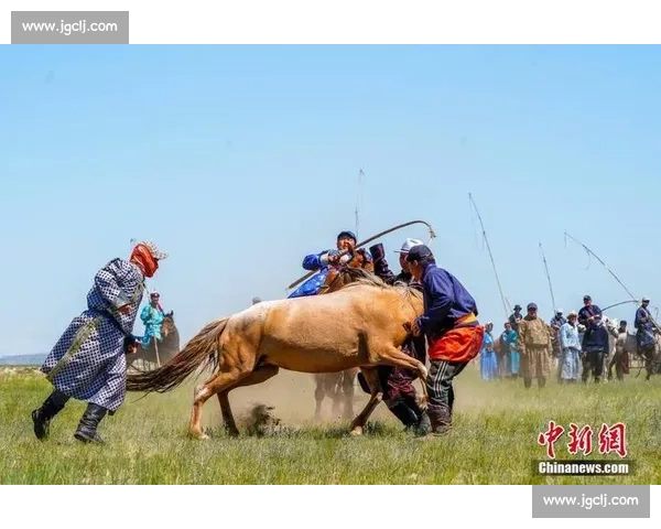 马背天骄：锡林郭勒草原驯马人的传奇与传承